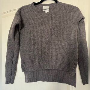 Wilfred Free 100% Wool made in Italy High-Low Gray Sweater – XS – Textured Knit